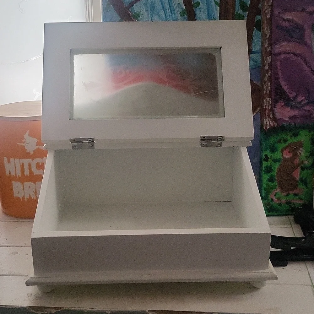 VTG Secretary Box - Picture 3 of 11